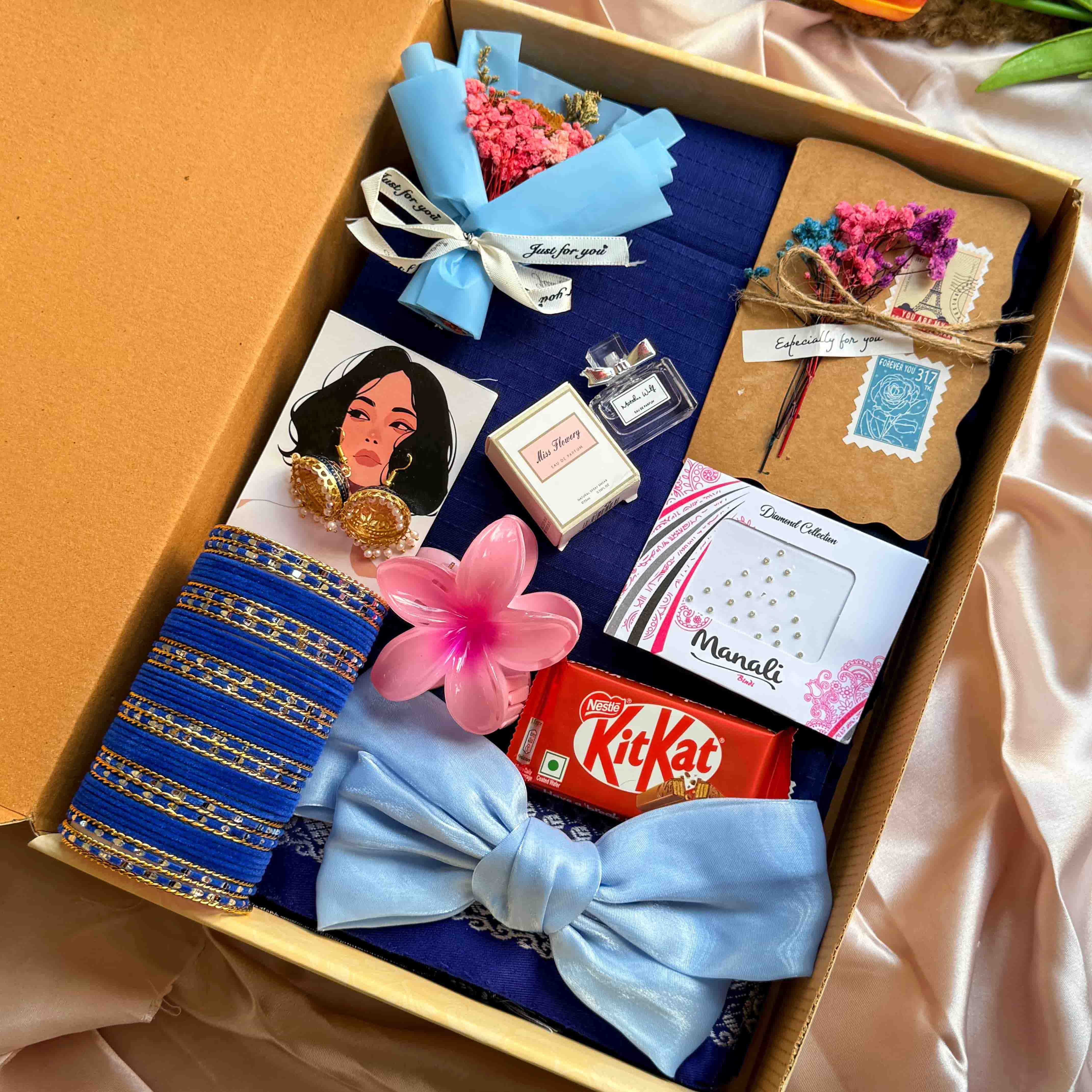 Aesthetic Gift Hamper